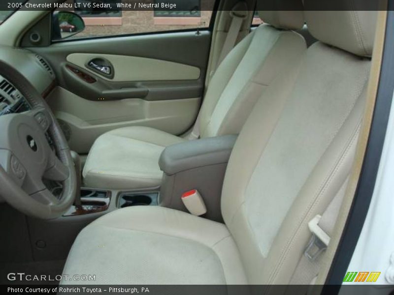 White / Neutral Beige 2005 Chevrolet Malibu LT V6 Sedan