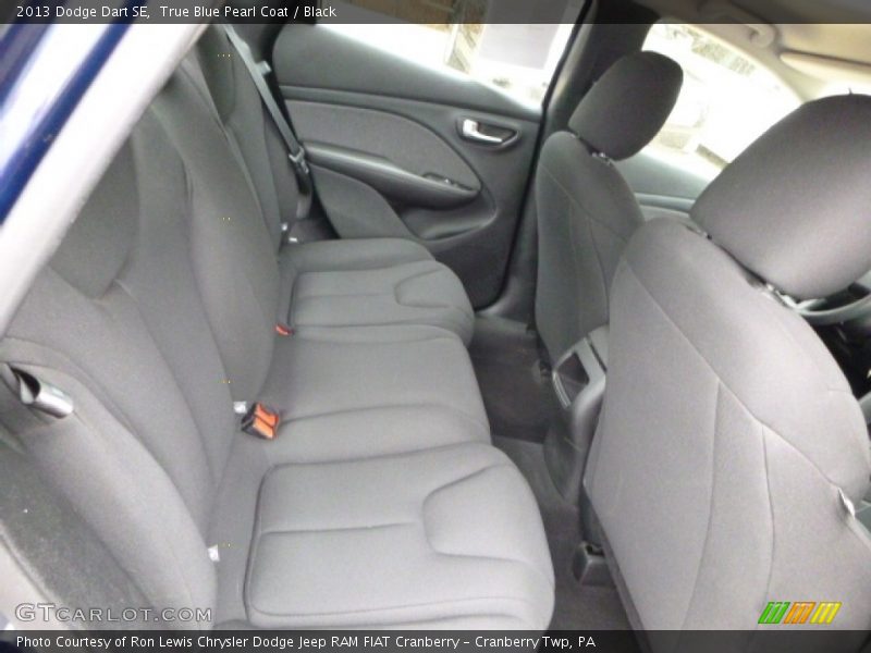 True Blue Pearl Coat / Black 2013 Dodge Dart SE
