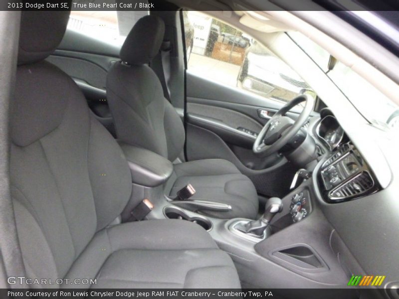 True Blue Pearl Coat / Black 2013 Dodge Dart SE