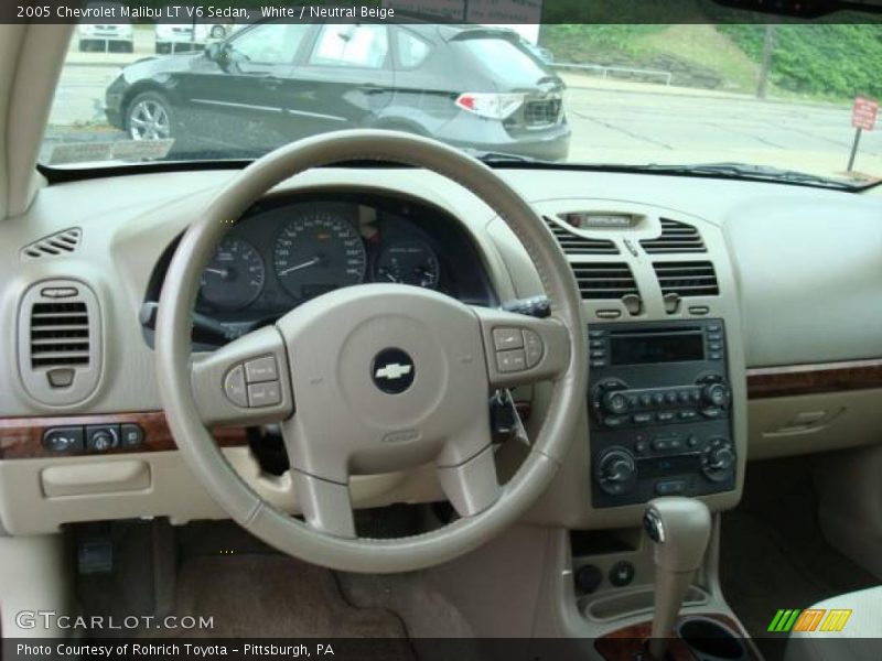 White / Neutral Beige 2005 Chevrolet Malibu LT V6 Sedan