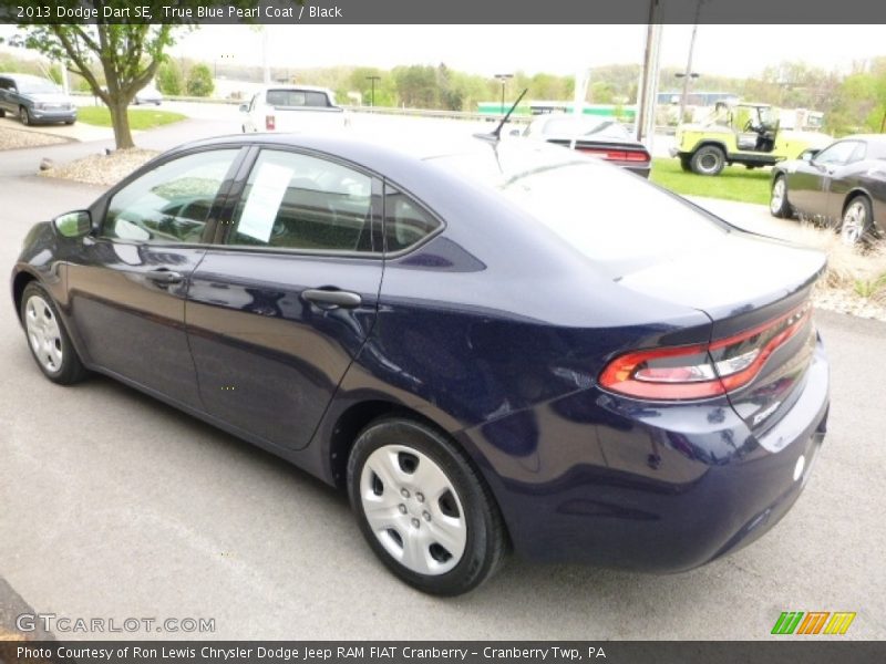 True Blue Pearl Coat / Black 2013 Dodge Dart SE