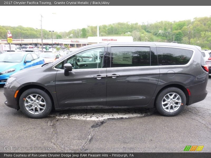 Granite Crystal Metallic / Black/Alloy 2017 Chrysler Pacifica Touring