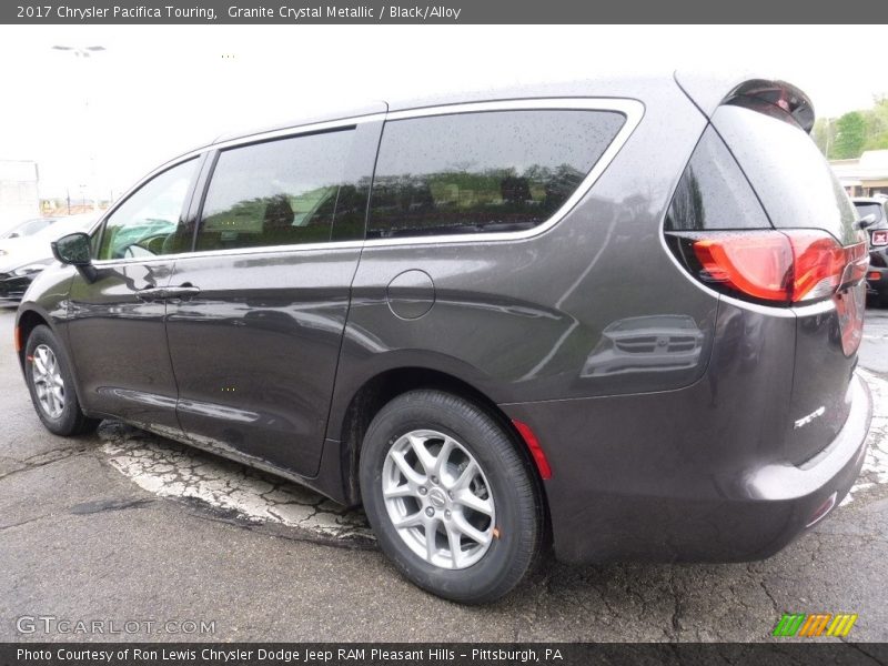 Granite Crystal Metallic / Black/Alloy 2017 Chrysler Pacifica Touring