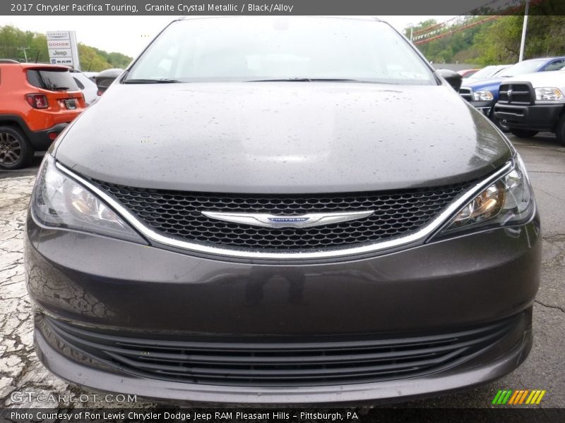 Granite Crystal Metallic / Black/Alloy 2017 Chrysler Pacifica Touring