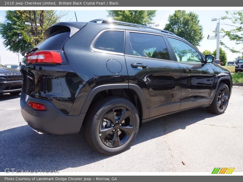 Brilliant Black Crystal Pearl / Black 2016 Jeep Cherokee Limited