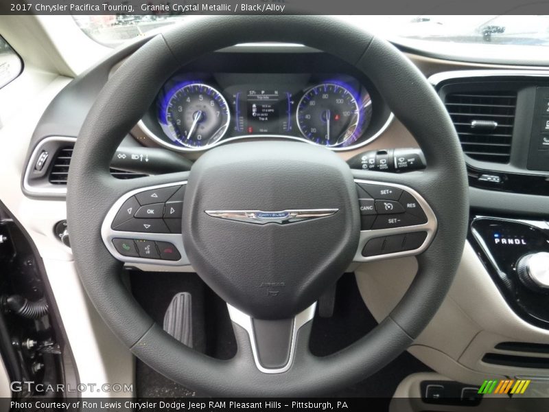 Granite Crystal Metallic / Black/Alloy 2017 Chrysler Pacifica Touring
