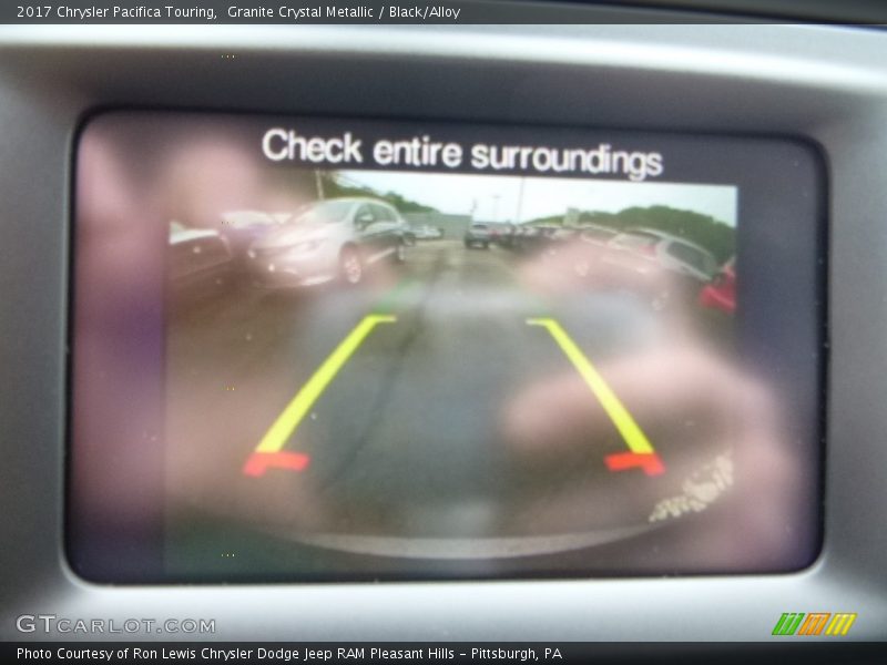 Granite Crystal Metallic / Black/Alloy 2017 Chrysler Pacifica Touring