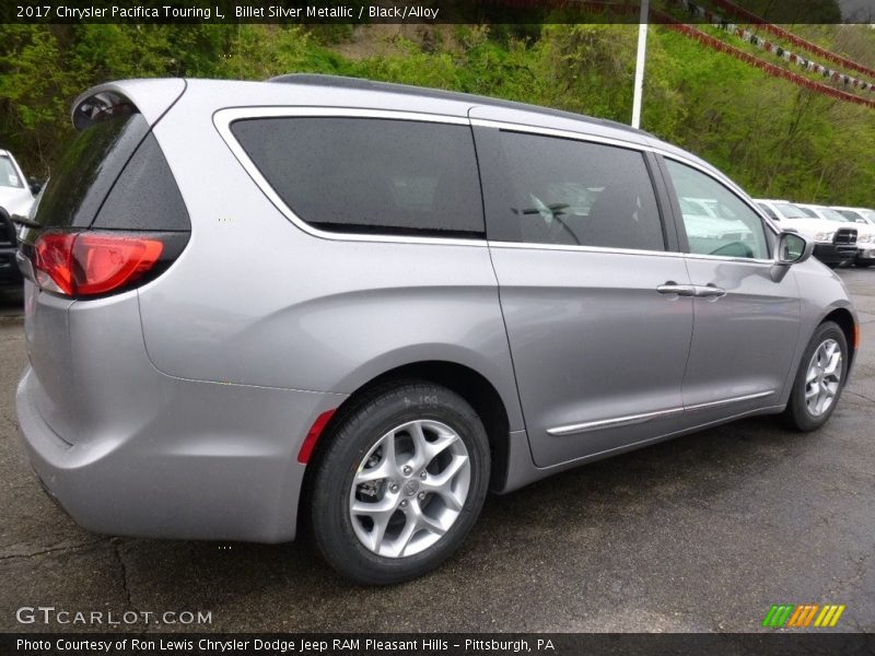 Billet Silver Metallic / Black/Alloy 2017 Chrysler Pacifica Touring L