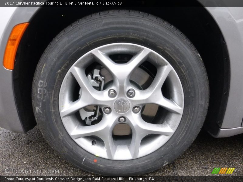  2017 Pacifica Touring L Wheel