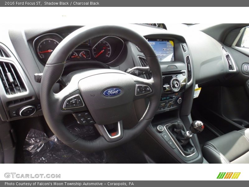 Shadow Black / Charcoal Black 2016 Ford Focus ST