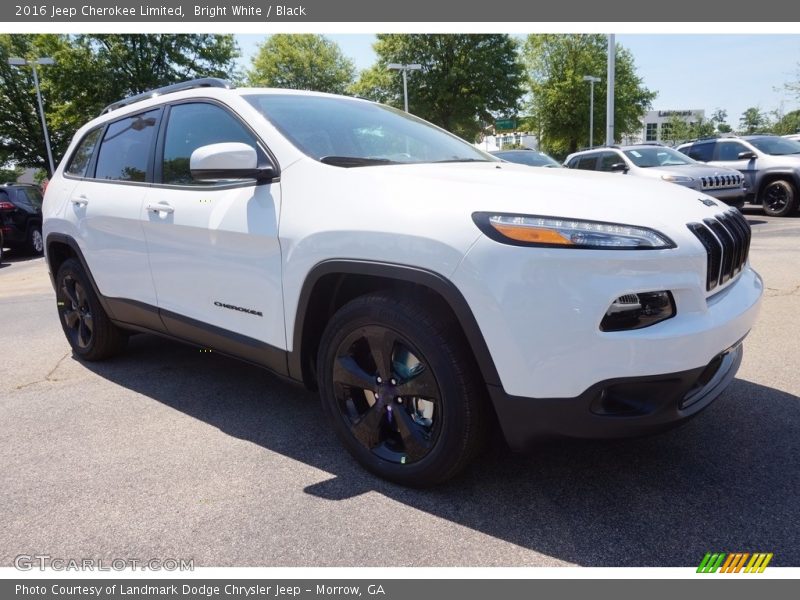 Bright White / Black 2016 Jeep Cherokee Limited