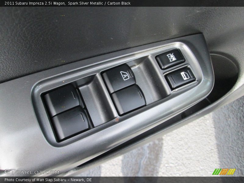 Spark Silver Metallic / Carbon Black 2011 Subaru Impreza 2.5i Wagon