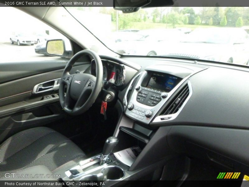 Summit White / Jet Black 2016 GMC Terrain SLE AWD