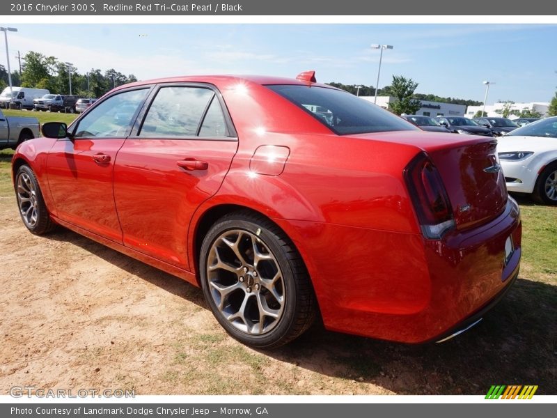 Redline Red Tri-Coat Pearl / Black 2016 Chrysler 300 S