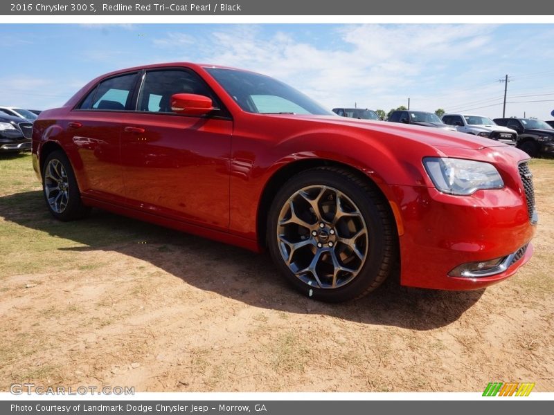 Redline Red Tri-Coat Pearl / Black 2016 Chrysler 300 S