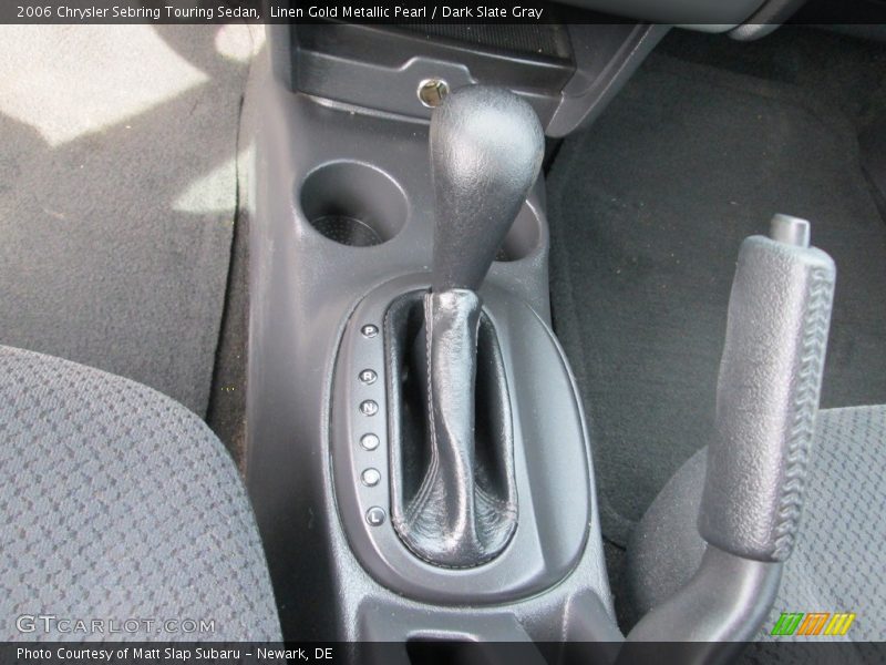 Linen Gold Metallic Pearl / Dark Slate Gray 2006 Chrysler Sebring Touring Sedan