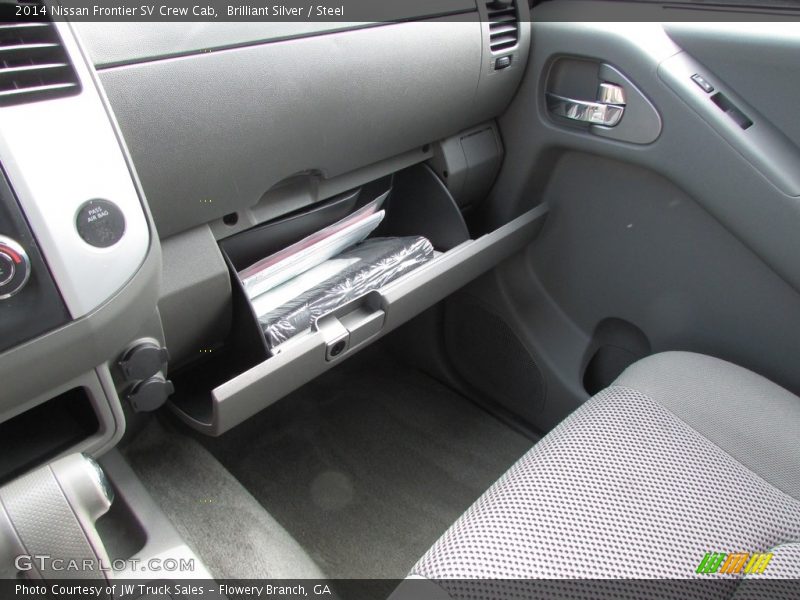 Brilliant Silver / Steel 2014 Nissan Frontier SV Crew Cab