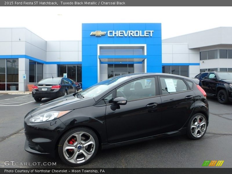 Tuxedo Black Metallic / Charcoal Black 2015 Ford Fiesta ST Hatchback