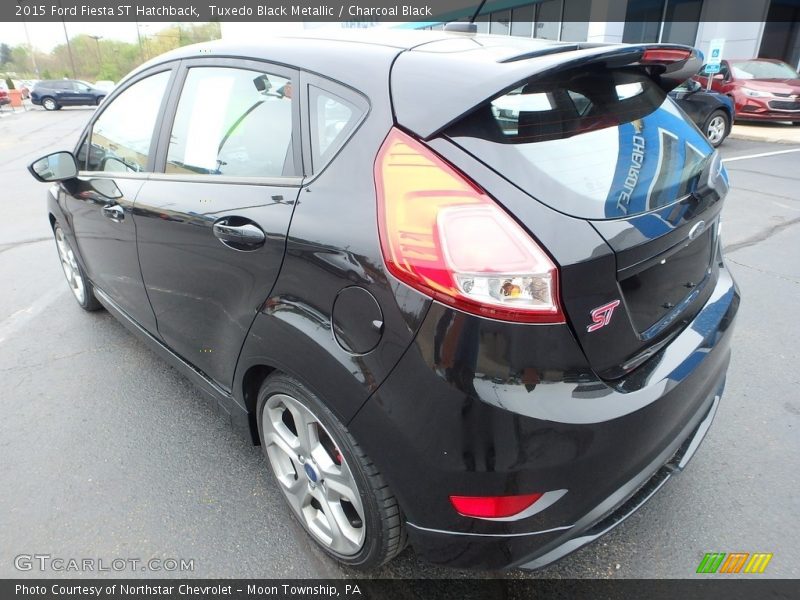 Tuxedo Black Metallic / Charcoal Black 2015 Ford Fiesta ST Hatchback