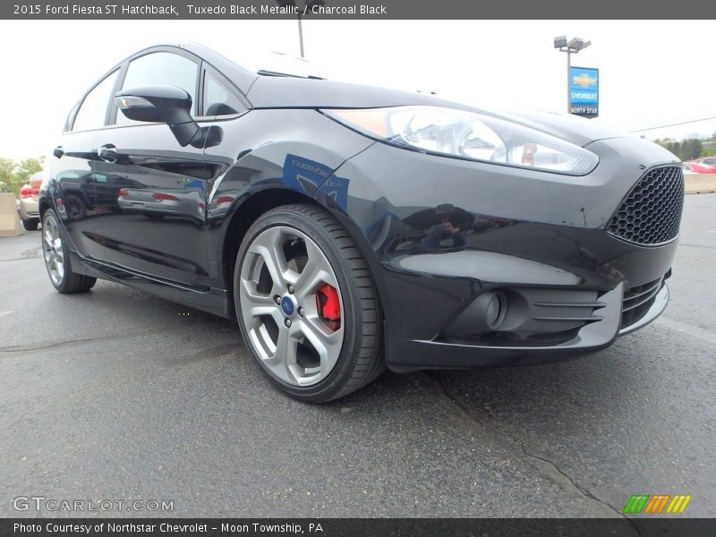 Tuxedo Black Metallic / Charcoal Black 2015 Ford Fiesta ST Hatchback