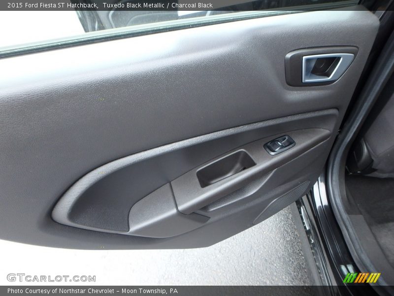 Tuxedo Black Metallic / Charcoal Black 2015 Ford Fiesta ST Hatchback