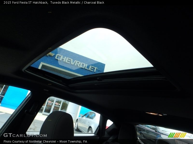 Tuxedo Black Metallic / Charcoal Black 2015 Ford Fiesta ST Hatchback