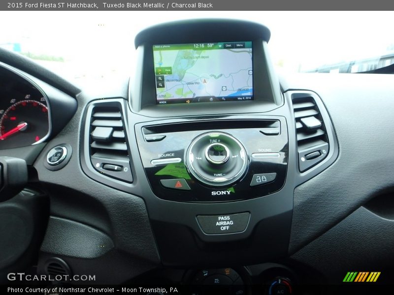 Tuxedo Black Metallic / Charcoal Black 2015 Ford Fiesta ST Hatchback