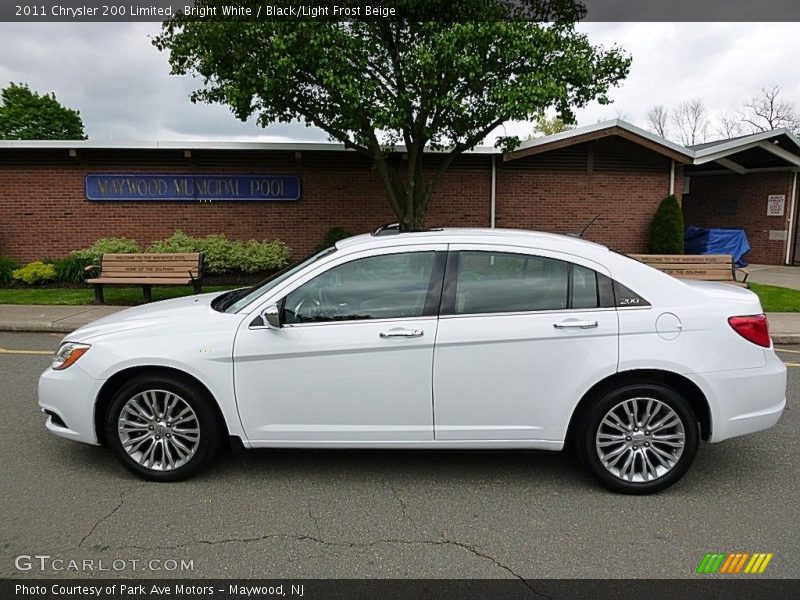 Bright White / Black/Light Frost Beige 2011 Chrysler 200 Limited