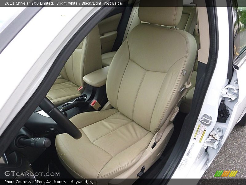 Bright White / Black/Light Frost Beige 2011 Chrysler 200 Limited