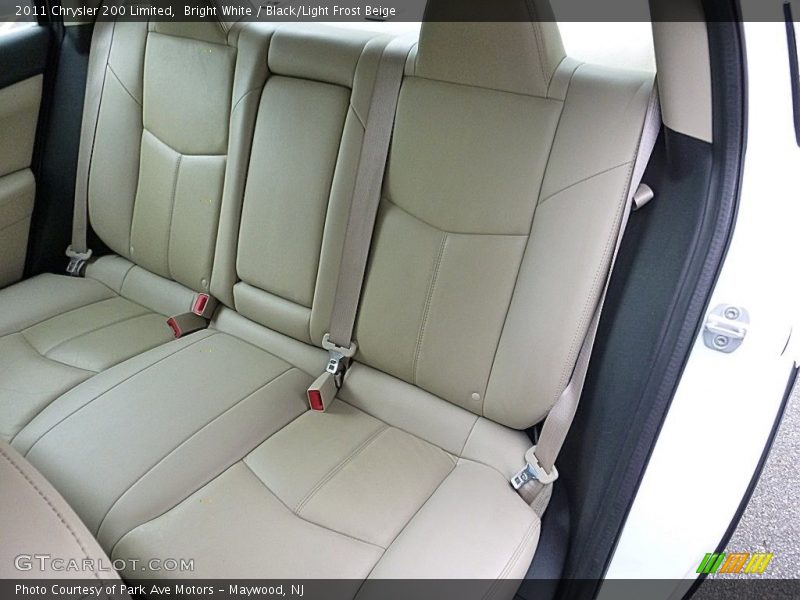 Bright White / Black/Light Frost Beige 2011 Chrysler 200 Limited