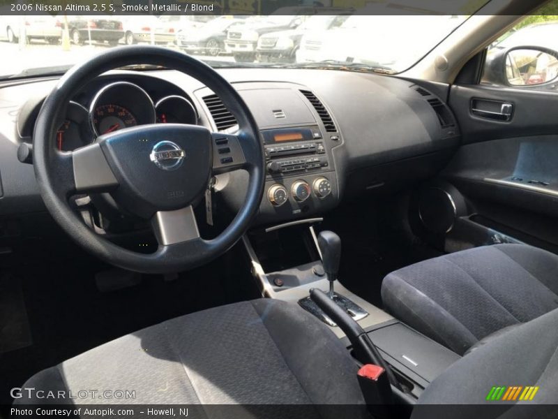 Smoke Metallic / Blond 2006 Nissan Altima 2.5 S