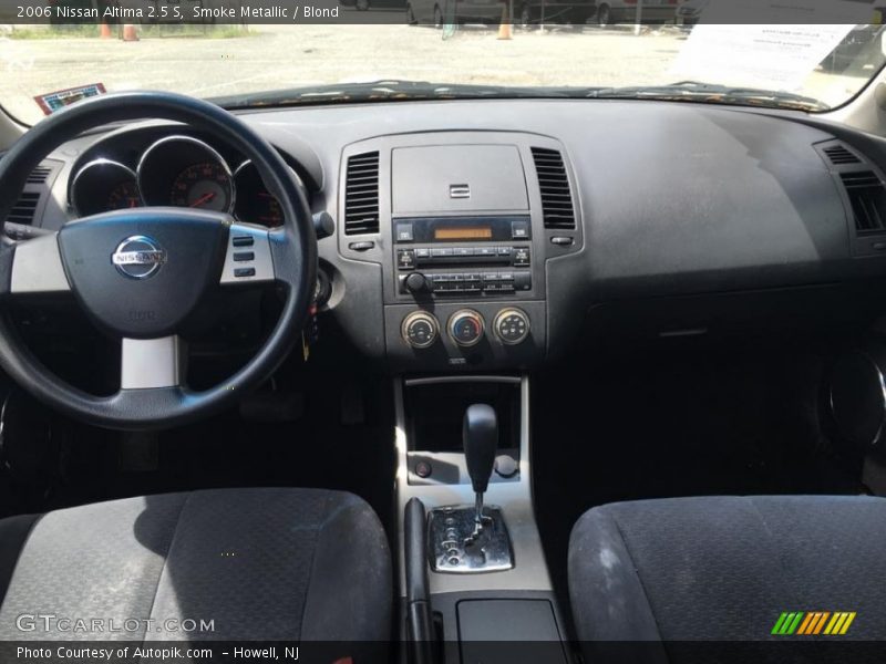 Smoke Metallic / Blond 2006 Nissan Altima 2.5 S