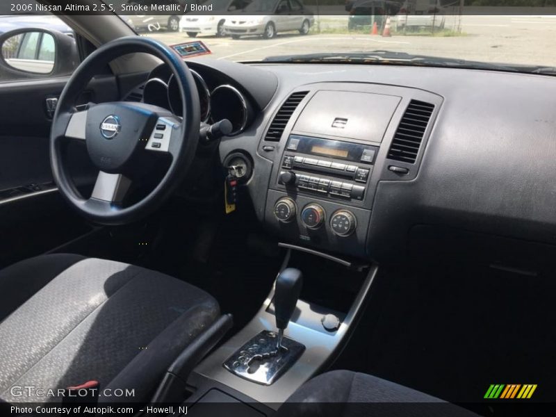 Smoke Metallic / Blond 2006 Nissan Altima 2.5 S