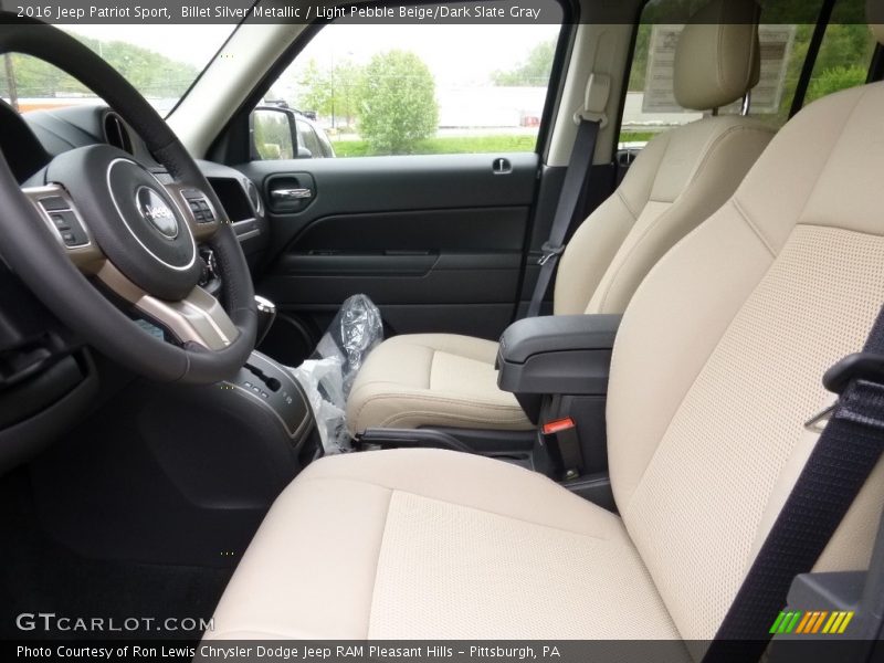 Billet Silver Metallic / Light Pebble Beige/Dark Slate Gray 2016 Jeep Patriot Sport
