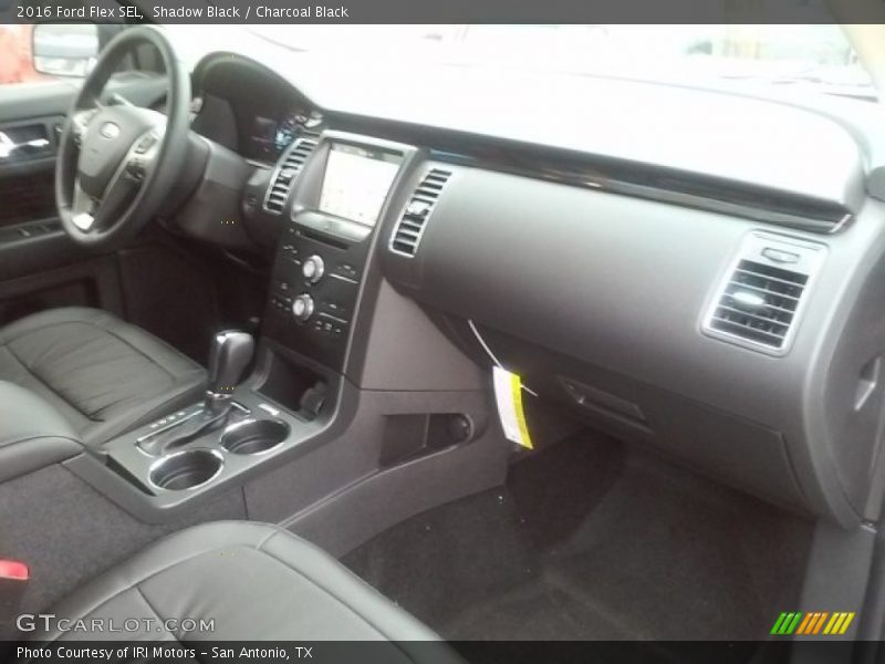Shadow Black / Charcoal Black 2016 Ford Flex SEL