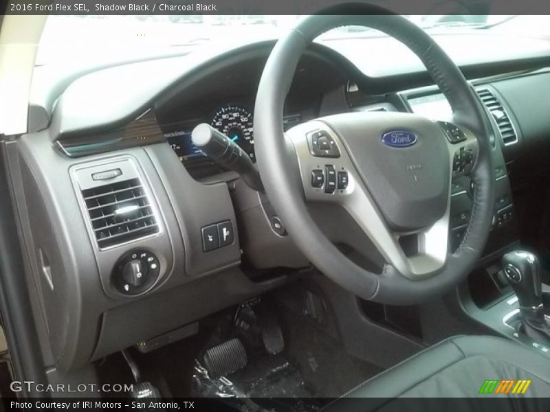 Shadow Black / Charcoal Black 2016 Ford Flex SEL