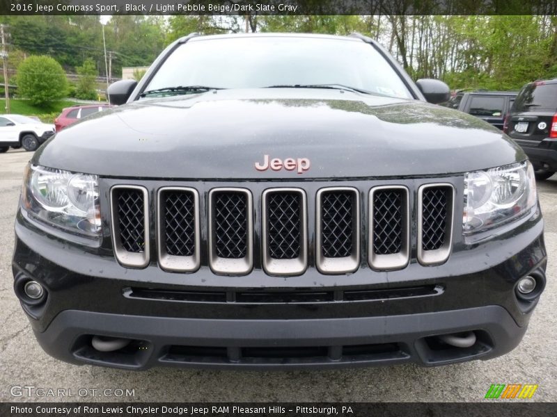 Black / Light Pebble Beige/Dark Slate Gray 2016 Jeep Compass Sport