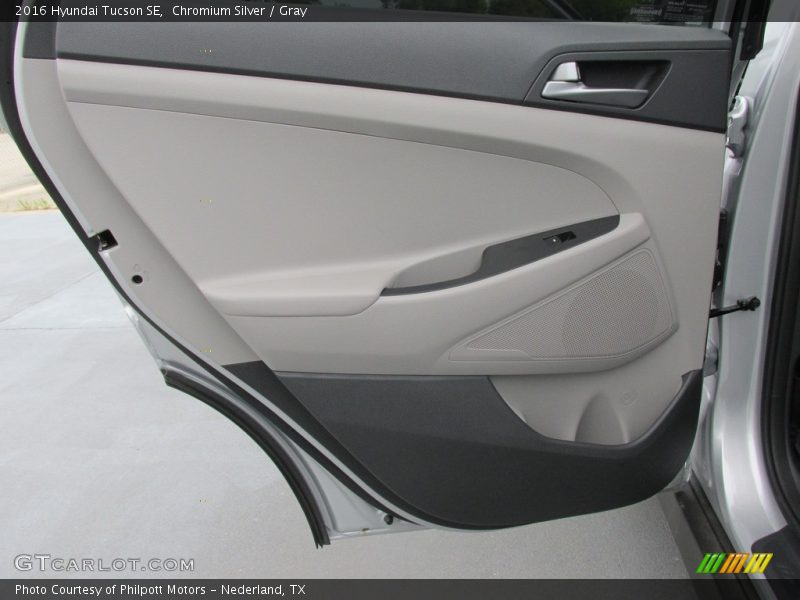 Chromium Silver / Gray 2016 Hyundai Tucson SE