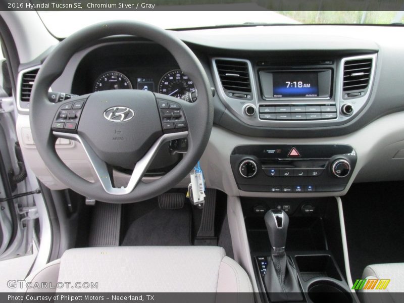 Chromium Silver / Gray 2016 Hyundai Tucson SE