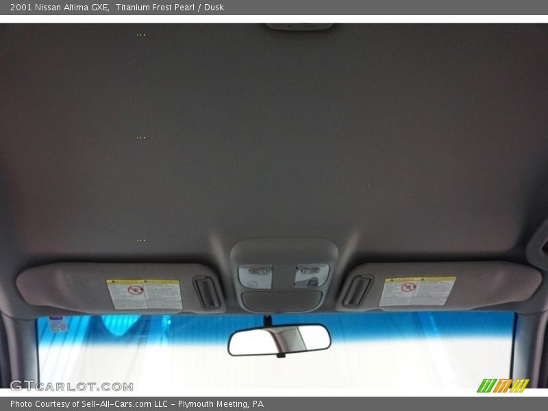 Titanium Frost Pearl / Dusk 2001 Nissan Altima GXE