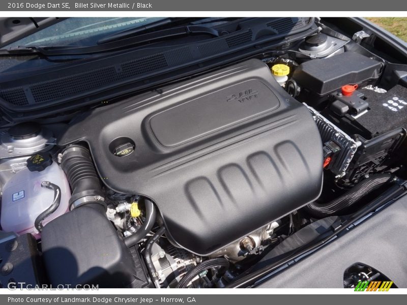 Billet Silver Metallic / Black 2016 Dodge Dart SE
