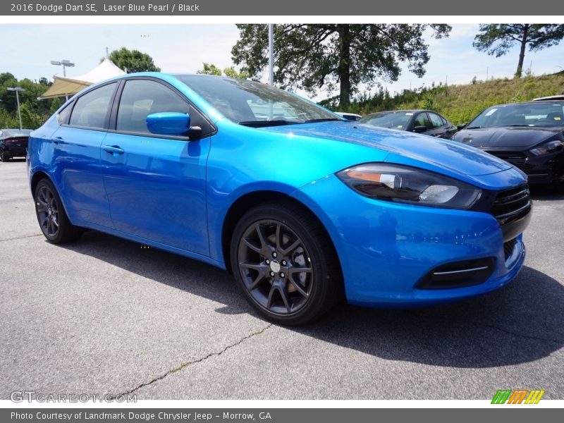 Laser Blue Pearl / Black 2016 Dodge Dart SE