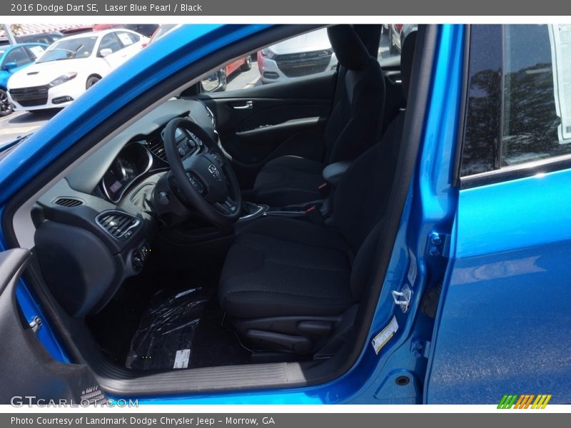 Laser Blue Pearl / Black 2016 Dodge Dart SE