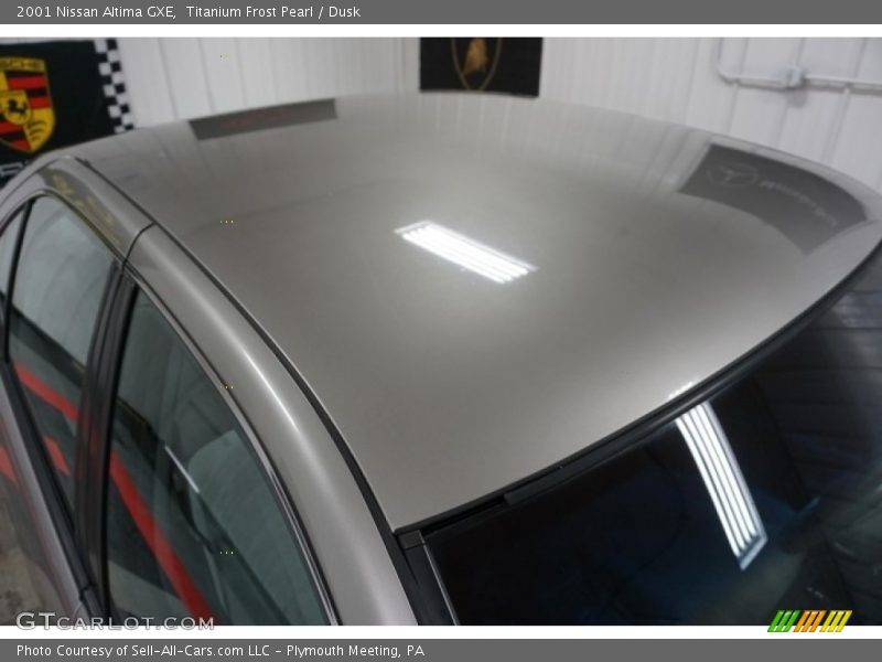 Titanium Frost Pearl / Dusk 2001 Nissan Altima GXE