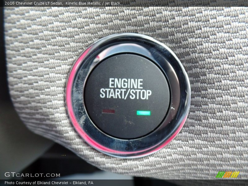 Kinetic Blue Metallic / Jet Black 2016 Chevrolet Cruze LT Sedan