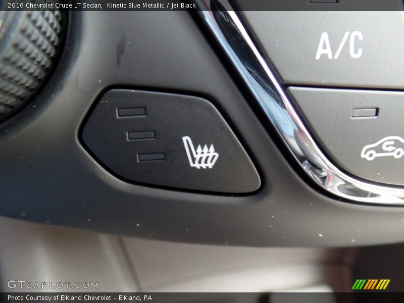 Kinetic Blue Metallic / Jet Black 2016 Chevrolet Cruze LT Sedan