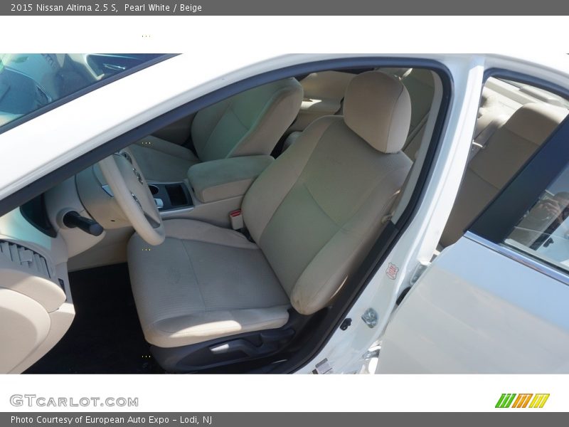 Pearl White / Beige 2015 Nissan Altima 2.5 S
