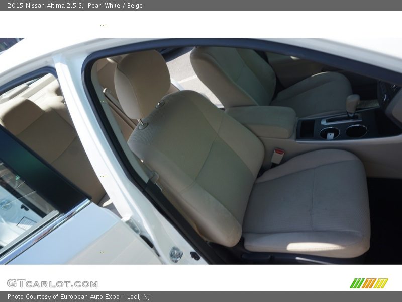 Pearl White / Beige 2015 Nissan Altima 2.5 S