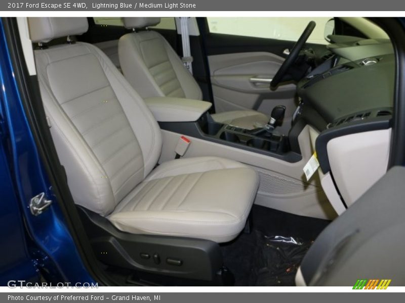 Lightning Blue / Medium Light Stone 2017 Ford Escape SE 4WD