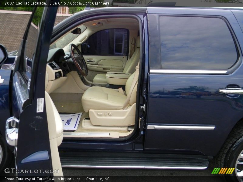 Blue Chip / Cocoa/Light Cashmere 2007 Cadillac Escalade